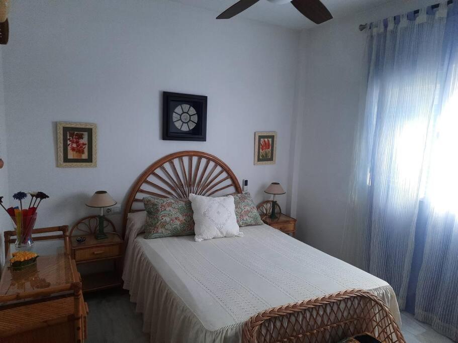 Amplio Apartamento En La Barrosa Ново-Санкті-Петрі Екстер'єр фото